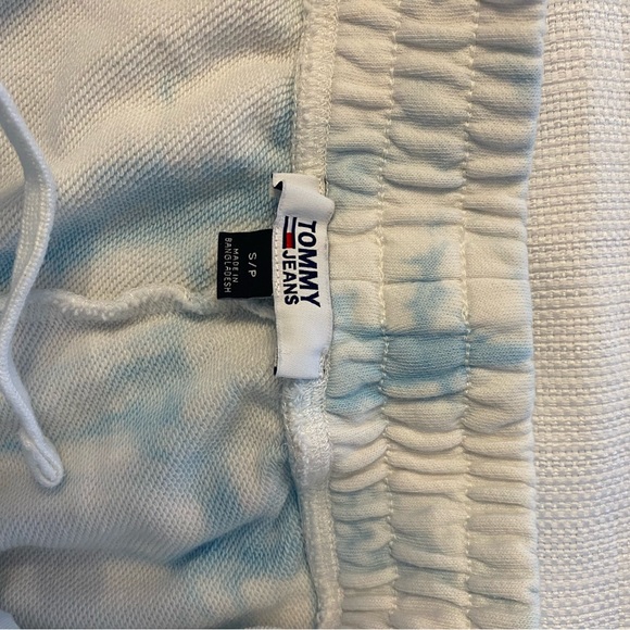 Tommy Jeans fleece tie-dye shorts - Picture 4 of 4